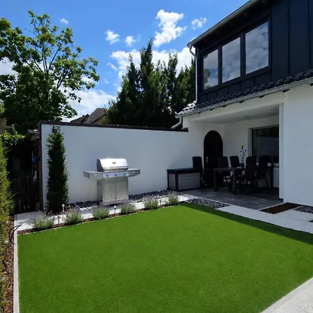 Ferienhaus Modernes In Mit Garten Nahe Mg Und Düsseldorf