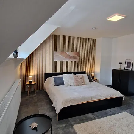 Modernes In Mit Garten Nahe Mg Und Düsseldorf Ferienhaus *