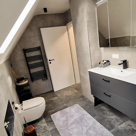 Modernes In Mit Garten Nahe Mg Und Düsseldorf Ferienhaus